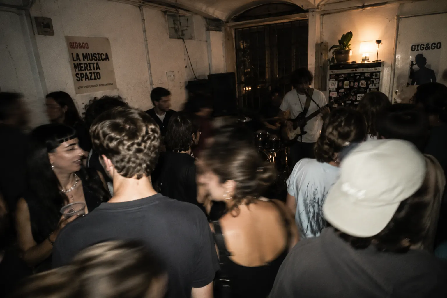 Concerto Gig&Go con pubblico e manifesti